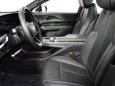 Used 2024 Cadillac Lyriq Luxury w/ LPO, Floor Liner Package AWD/4WD image 13