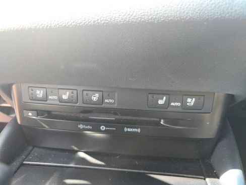 Used 2019 Lexus ES 350 w/ Premium Package FWD image 13
