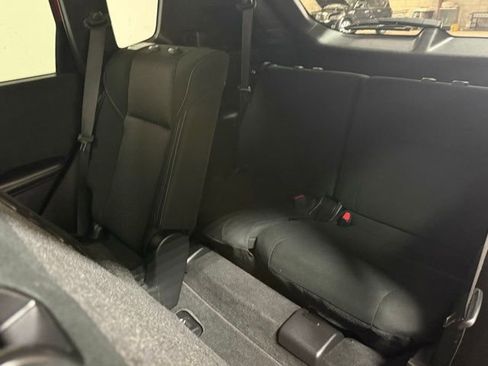 Used 2024 Mitsubishi Outlander ES FWD image 22