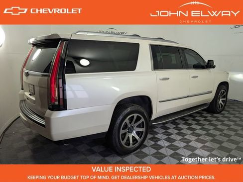 Used 2015 Cadillac Escalade ESV Luxury image 7