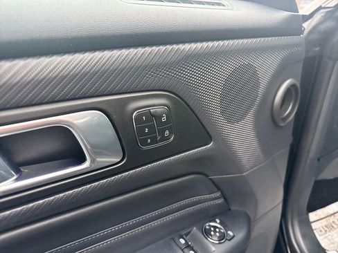 Used 2025 Ford Mustang GT Premium image 22