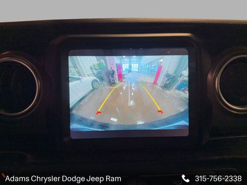 Used 2023 Jeep Wrangler Unlimited Rubicon 4xe image 17