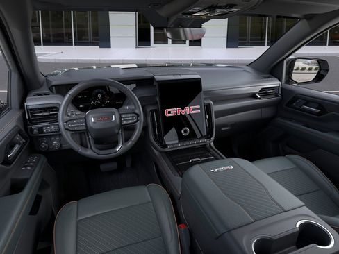New 2026 GMC Yukon XL AT4 w/ AT4 Premium Package image 15