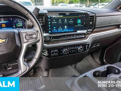 Used 2025 Chevrolet Silverado 2500 LT w/ Convenience Package AWD/4WD image 31