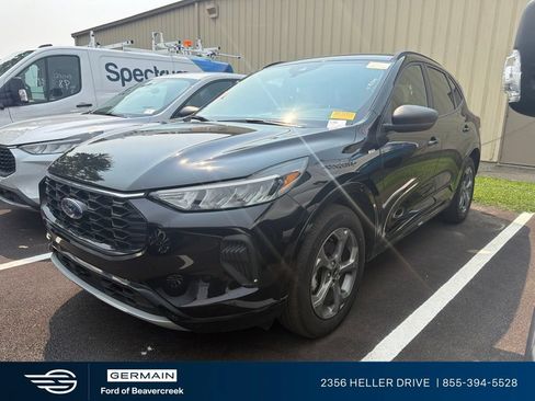 Certified 2024 Ford Escape ST-Line w/ Tech Pack #1 AWD/4WD image 1
