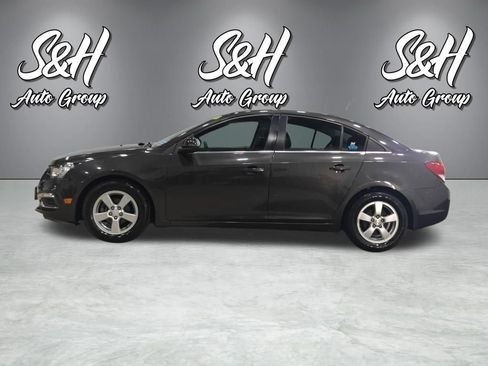 Used 2015 Chevrolet Cruze LT FWD image 19