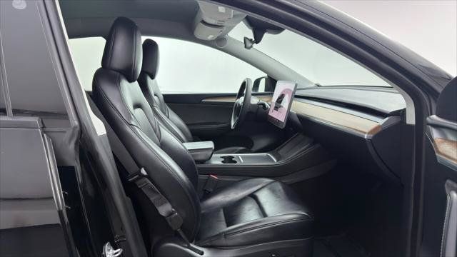 Used 2024 Tesla Model Y Long Range RWD image 21
