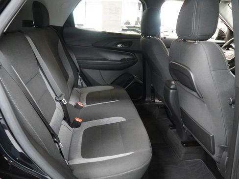 Certified 2024 Chevrolet TrailBlazer LT FWD image 29