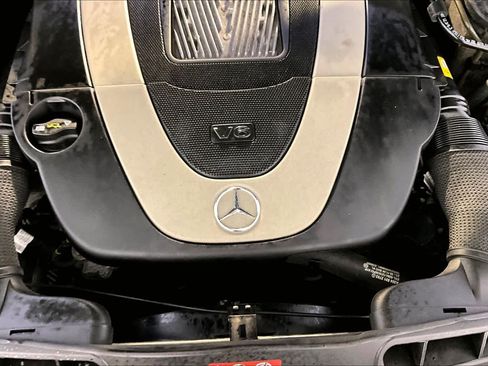 Used 2010 Mercedes-Benz C 300 4MATIC Sedan image 29