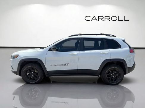 Used 2022 Jeep Cherokee Latitude w/ Sun & Sound Group AWD/4WD image 6