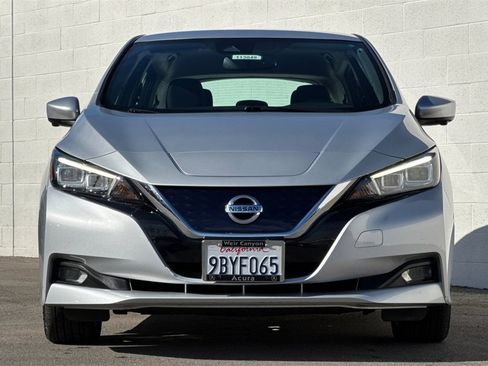 Used 2020 Nissan Leaf SV w/ SV Technology Package image 11