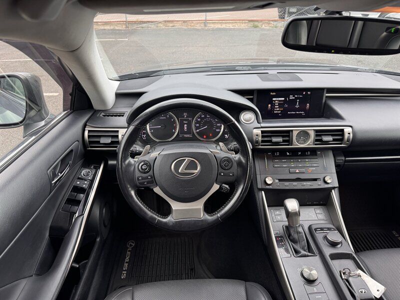 Used 2016 Lexus IS 300 AWD w/ Premium Package image 15