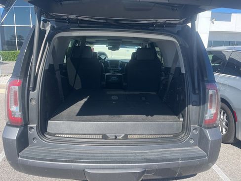 Used 2020 GMC Yukon SLT w/ Open Road Package image 10