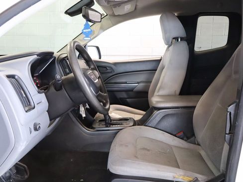 Used 2016 GMC Canyon W/T w/ Convenience Package RWD image 4