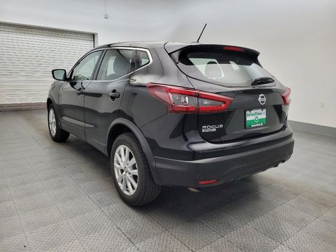 Used 2021 Nissan Rogue Sport S image 5