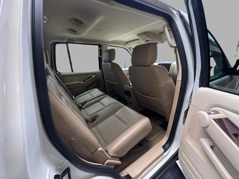 Used 2006 Ford Explorer Limited RWD image 91