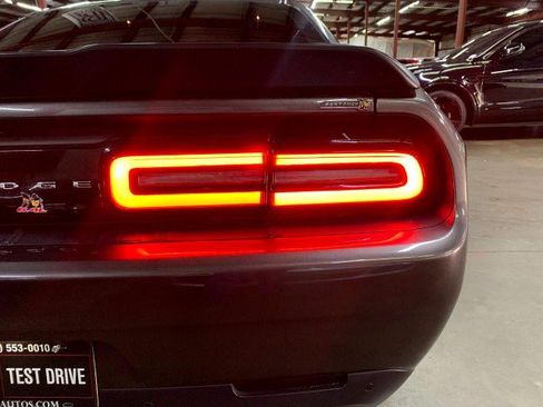 Used 2018 Dodge Challenger R/T Scat Pack w/ Leather Interior Group image 54