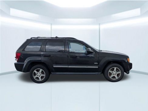Used 2006 Jeep Grand Cherokee Laredo AWD/4WD image 5