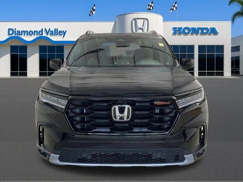 New 2025 Honda Pilot TrailSport image 8