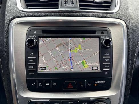 Used 2017 GMC Acadia Limited SLT image 22