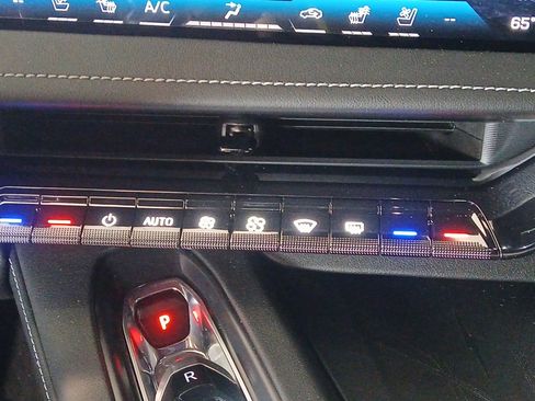 New 2026 Chevrolet Corvette Stingray Preferred Cpe w/ Z51 Performance Package image 10