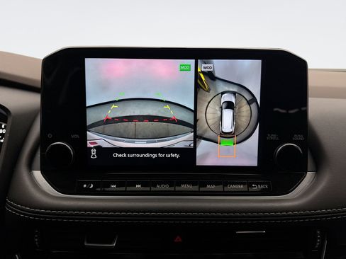 Used 2023 Nissan Rogue SL w/ SL Premium Package image 15