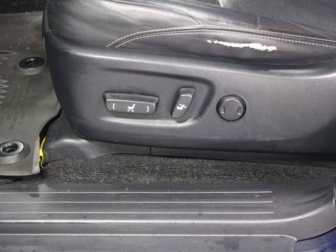 Used 2016 Toyota 4Runner Limited image 22