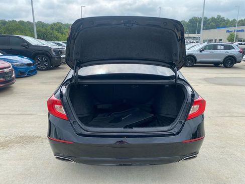 Used 2021 Honda Accord Sport image 18