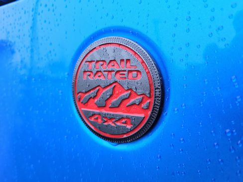 Used 2024 Jeep Wrangler Unlimited Rubicon w/ Technology Group image 7