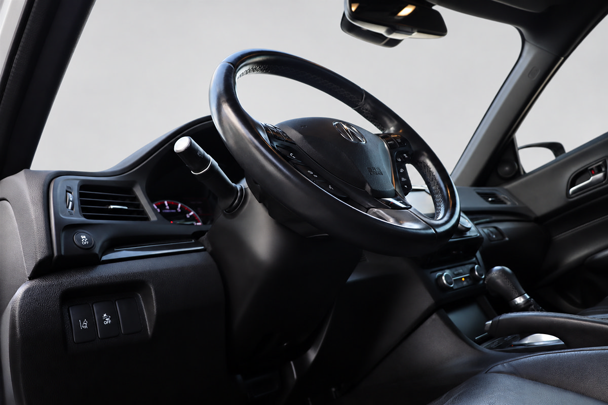 Used 2019 Acura ILX w/ Technology Plus & A-SPEC FWD image 27