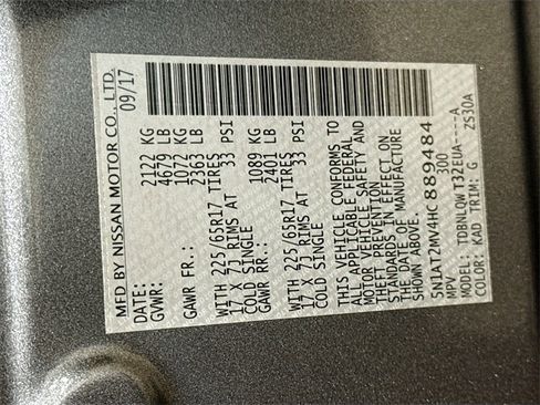 Used 2017 Nissan Rogue SV image 26