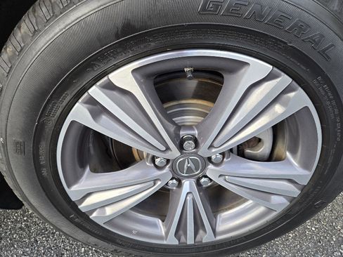 Used 2019 Acura MDX FWD image 12