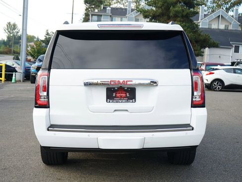 Used 2015 GMC Yukon XL Denali w/ Touring Package image 4