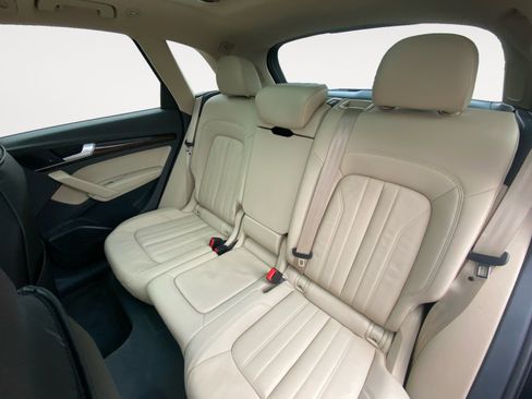 Used 2018 Audi Q5 2.0T Premium Plus image 24