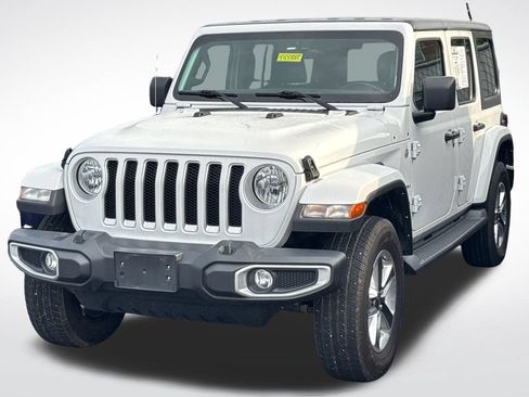 Used 2021 Jeep Wrangler Unlimited Sahara w/ Uconnect 4C Nav & Sound Group AWD/4WD image 6