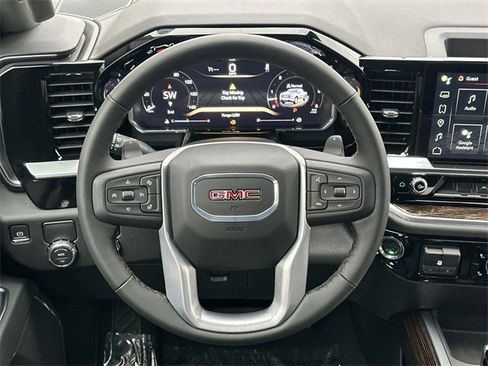 New 2026 GMC Sierra 1500 Elevation image 8