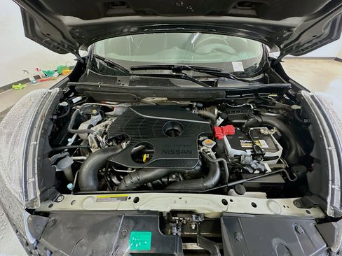 Used 2017 Nissan Juke SV w/ Technology Package AWD/4WD image 35