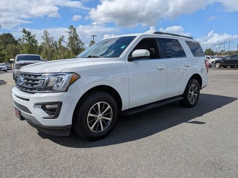 Used 2020 Ford Expedition XLT image 8