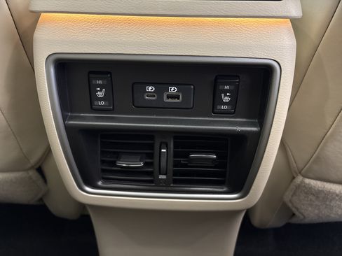 Used 2019 Nissan Murano Platinum AWD/4WD image 30