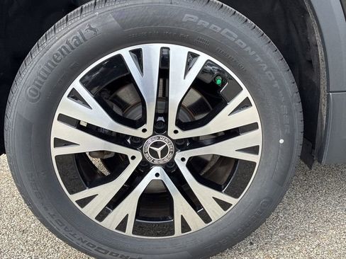 Used 2026 Mercedes-Benz GLA 250 4MATIC image 9