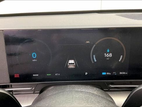 Certified 2024 Hyundai Kona SE image 24