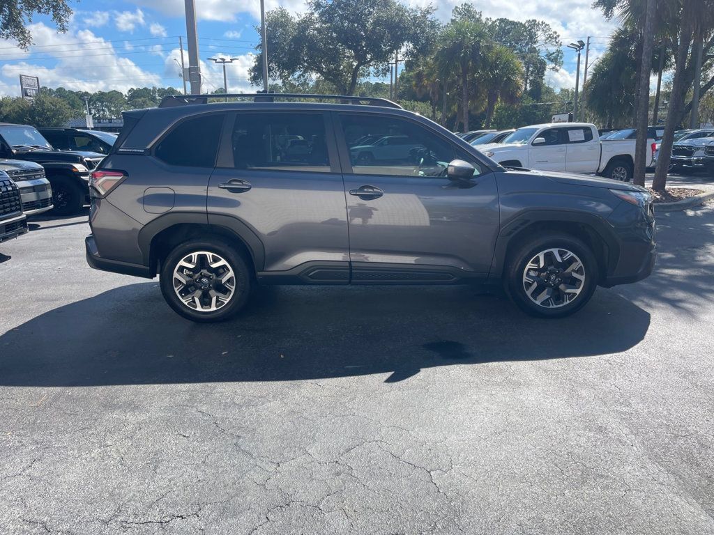 Used 2026 Subaru Forester Premium AWD/4WD image 7