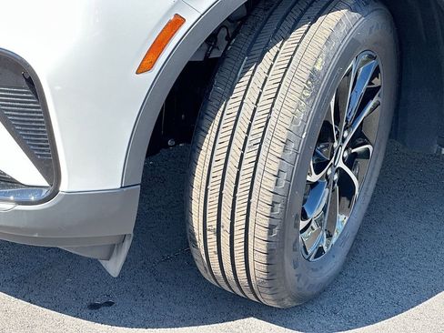 New 2026 Lincoln Nautilus Premier w/ Equipment Group 102A image 25