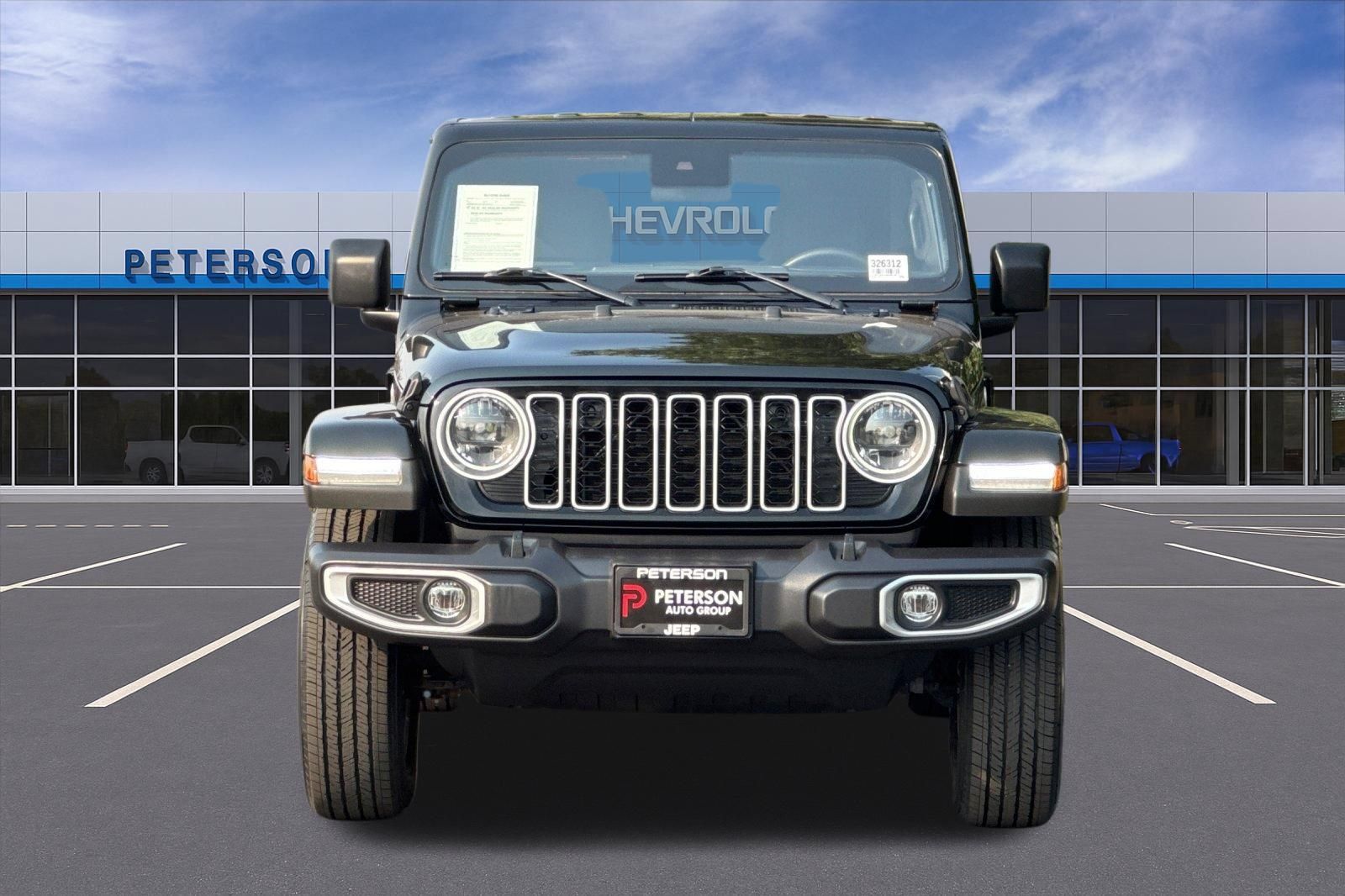 Used 2024 Jeep Wrangler Unlimited Sahara AWD/4WD image 9