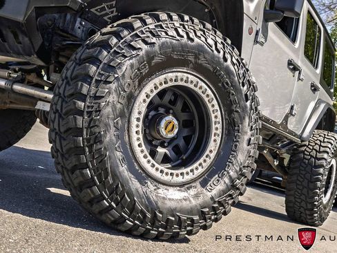 Used 2018 Jeep Wrangler Unlimited Rubicon AWD/4WD image 18