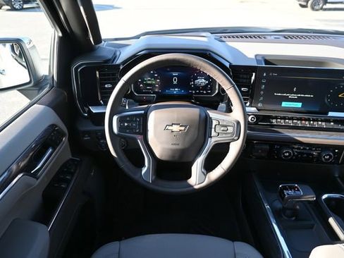 Used 2026 Chevrolet Silverado 1500 LTZ w/ Z71 Off-Road Package image 13