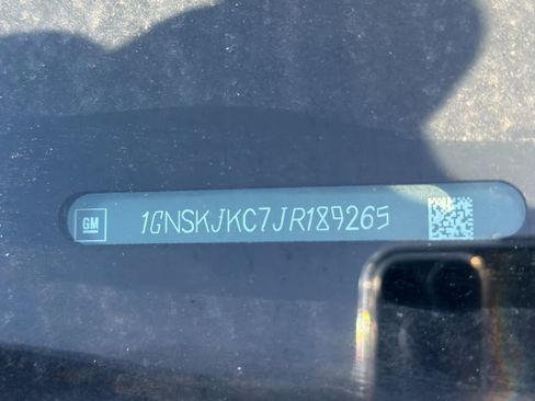 Used 2018 Chevrolet Suburban Premier image 12