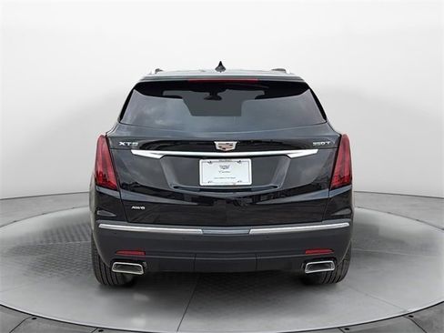 New 2026 Cadillac XT5 Luxury image 6