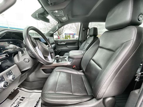 Used 2022 GMC Sierra 1500 SLT w/ SLT Convenience Package image 19