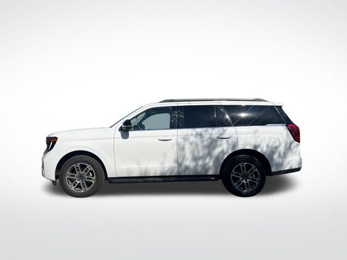 Used 2025 Ford Expedition Active AWD/4WD image 8
